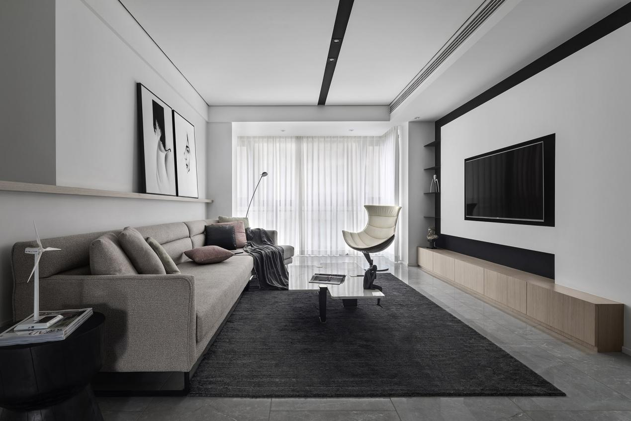 120㎡現代簡約三居室，用黑白灰打造的三口溫馨之家！